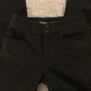 Black high rise jeans